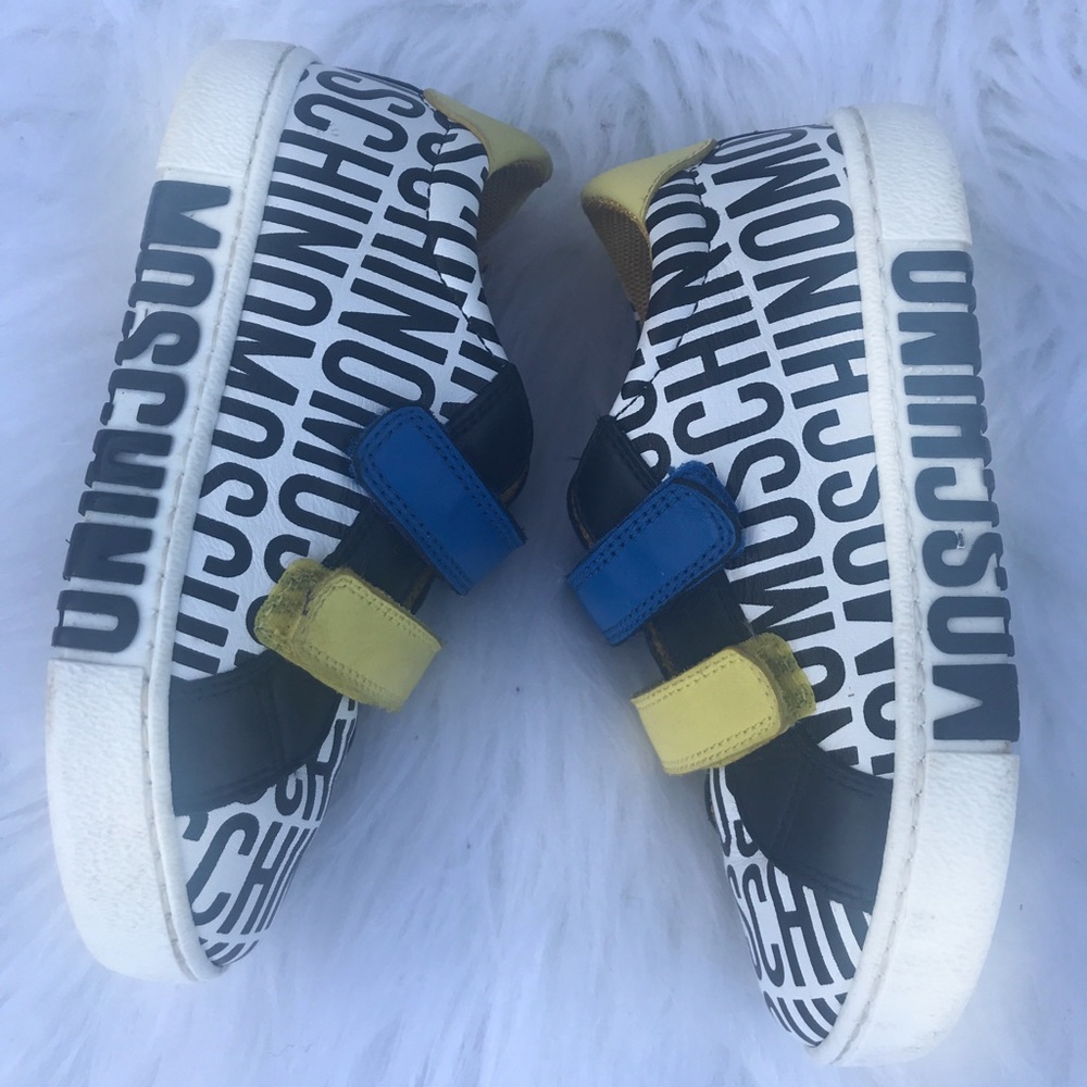 Moschino Logo Sneaker w/ Velcro strap